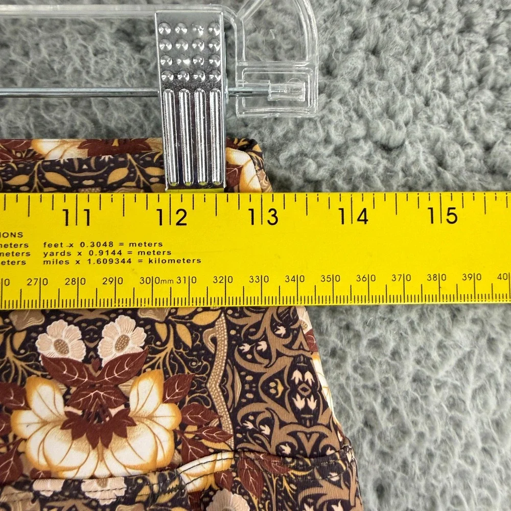 KiraGrace Biker Shorts Womens S Brown Floral Tapestry High Rise Pockets Yoga Gym